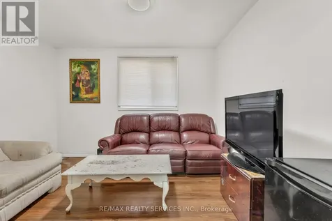 94 Gage Avenue Kitchener ON N2G 2E2