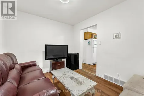 94 Gage Avenue Kitchener ON N2G 2E2