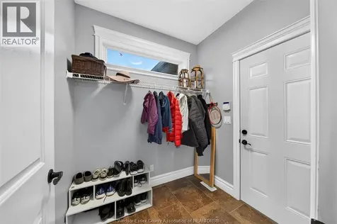 510 Huron Street Lasalle ON N9J 3Z4