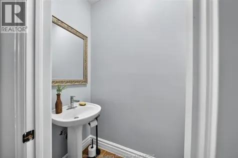 510 Huron Street Lasalle ON N9J 3Z4