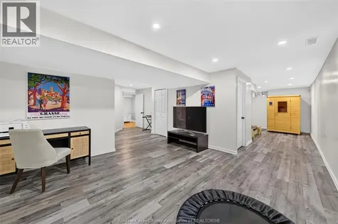 510 Huron Street Lasalle ON N9J 3Z4