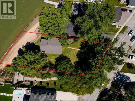 13110 Riverside Drive East Tecumseh ON N8N 2M6