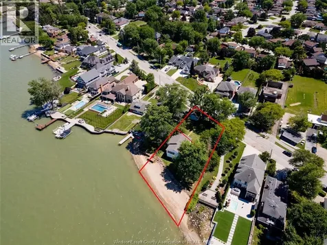 13110 Riverside Drive East Tecumseh ON N8N 2M6
