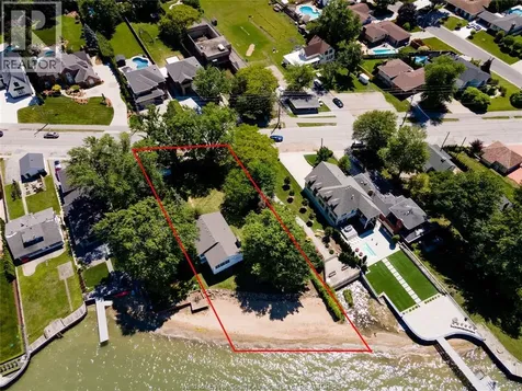 13110 Riverside Drive East Tecumseh ON N8N 2M6