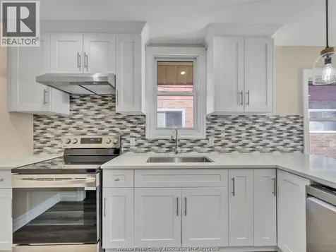1568 York Street Windsor ON N8X 1W4