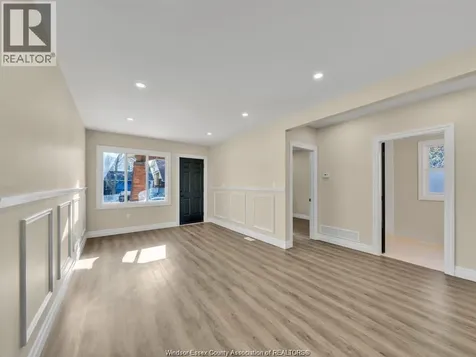 1568 York Street Windsor ON N8X 1W4