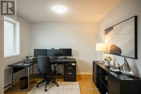 2170 Bromsgrove Road Mississauga (clarkson) ON L5J 4J2