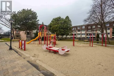 2170 Bromsgrove Road Mississauga (clarkson) ON L5J 4J2