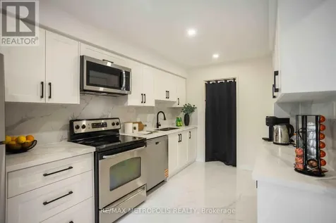 2170 Bromsgrove Road Mississauga (clarkson) ON L5J 4J2