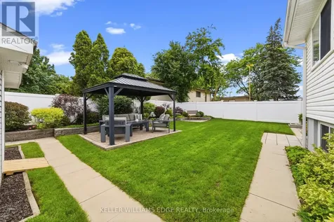 680 Lomond Crescent Burlington (shoreacres) ON L7L 2P1
