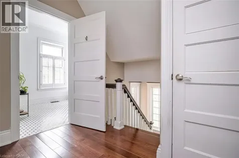 10 Beulah Avenue Hamilton ON L8P 4G9
