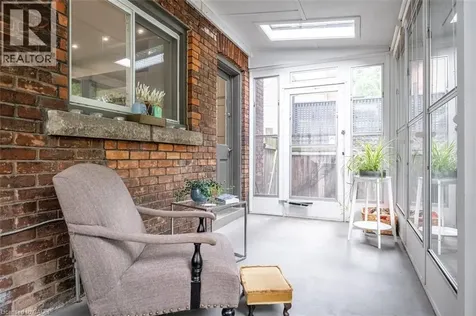 10 Beulah Avenue Hamilton ON L8P 4G9