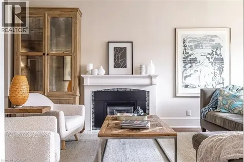 10 Beulah Avenue Hamilton ON L8P 4G9