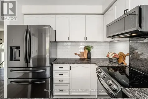 73 Fernbrook Drive Wasaga Beach ON L9Z 1G5