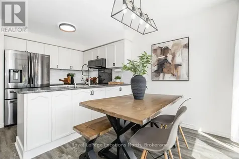 73 Fernbrook Drive Wasaga Beach ON L9Z 1G5