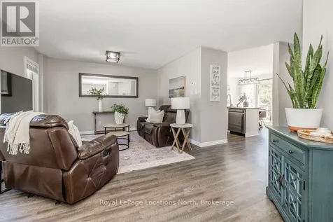 73 Fernbrook Drive Wasaga Beach ON L9Z 1G5
