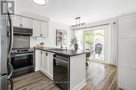 73 Fernbrook Drive Wasaga Beach ON L9Z 1G5