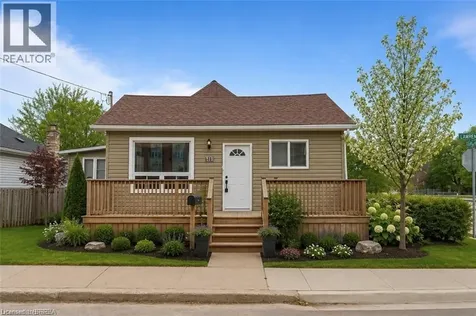 44 Lawrence Street Brantford ON N3R 1A7