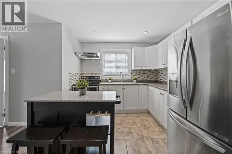 44 Lawrence Street Brantford ON N3R 1A7
