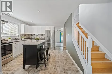 44 Lawrence Street Brantford ON N3R 1A7