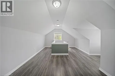 44 Lawrence Street Brantford ON N3R 1A7