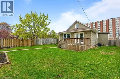 44 Lawrence Street Brantford ON N3R 1A7
