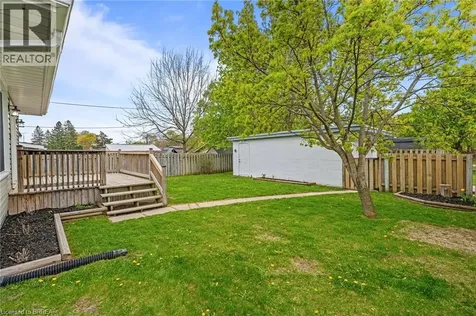 44 Lawrence Street Brantford ON N3R 1A7
