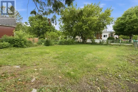 249 Clarence Street Brantford ON N3R 3T6