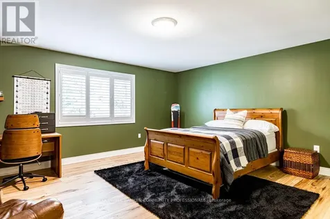 60 Parker Avenue Hamilton (ancaster) ON L9G 1A7