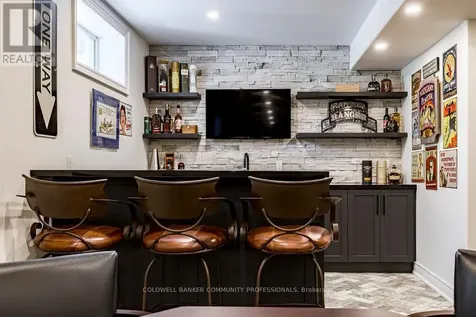 60 Parker Avenue Hamilton (ancaster) ON L9G 1A7
