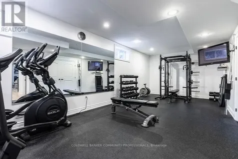 60 Parker Avenue Hamilton (ancaster) ON L9G 1A7