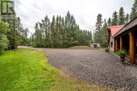 734 Highway 522 Powassan ON P0H 2L0
