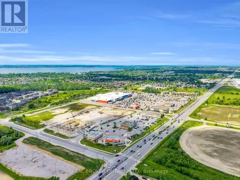 22413 Woodbine Avenue East Gwillimbury ON L4P 3E9