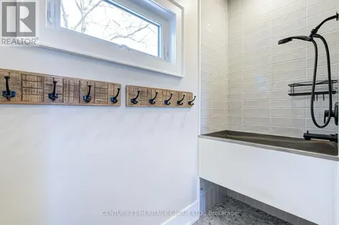 280 Kettleby Road King ON L7B 0C9