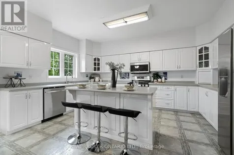 118 Bayview Avenue Georgina (keswick South) ON L4P 2S9