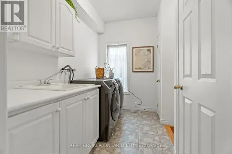 118 Bayview Avenue Georgina (keswick South) ON L4P 2S9