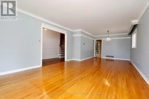 1492 Hillgrove Road Mississauga (clarkson) ON L5J 3M1