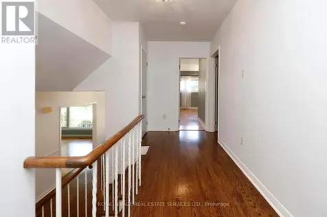 1492 Hillgrove Road Mississauga (clarkson) ON L5J 3M1