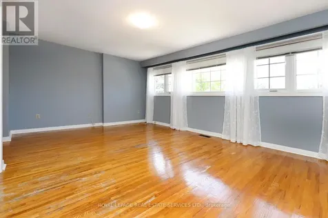 1492 Hillgrove Road Mississauga (clarkson) ON L5J 3M1