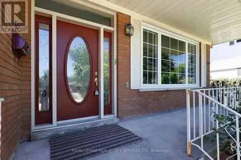 1492 Hillgrove Road Mississauga (clarkson) ON L5J 3M1