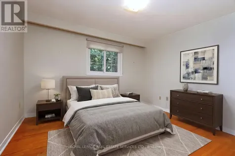 1492 Hillgrove Road Mississauga (clarkson) ON L5J 3M1