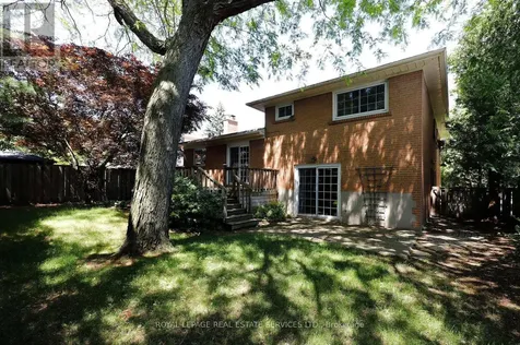 1492 Hillgrove Road Mississauga (clarkson) ON L5J 3M1