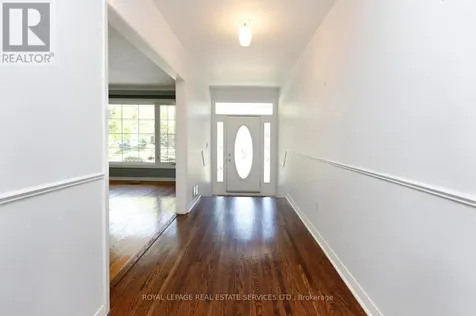 1492 Hillgrove Road Mississauga (clarkson) ON L5J 3M1