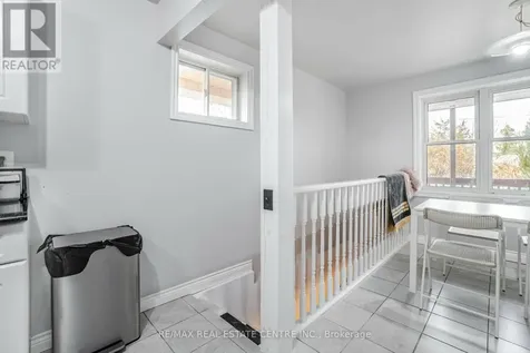 1904 Balsam Avenue Mississauga (clarkson) ON L5J 1L2
