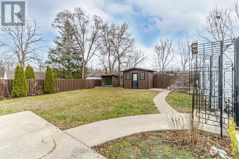 1904 Balsam Avenue Mississauga (clarkson) ON L5J 1L2