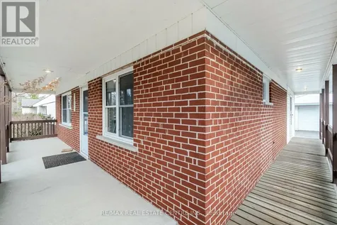 1904 Balsam Avenue Mississauga (clarkson) ON L5J 1L2