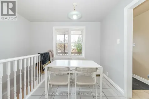 1904 Balsam Avenue Mississauga (clarkson) ON L5J 1L2