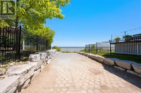 20 Starboard Circle Wasaga Beach ON L9Z 0E9