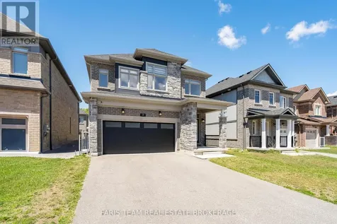 77 Alaskan Heights Barrie ON L9J 0H9