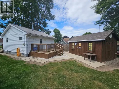 8-10 Henry Street Wallaceburg ON N8A 1C3